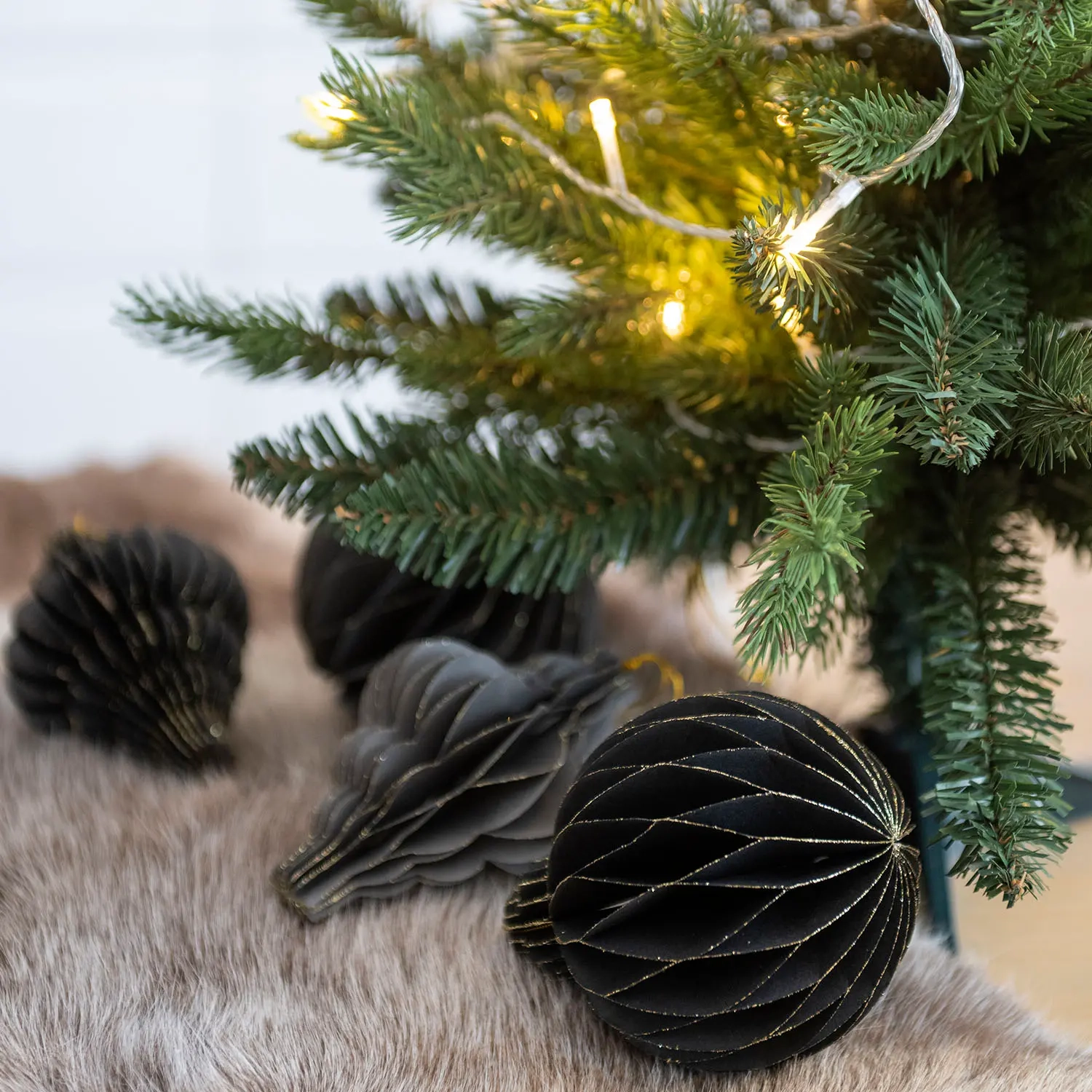 Papierball 10 cm grau 3 Stück - Weihnachtsschmuck - 6410416209517 - 1
