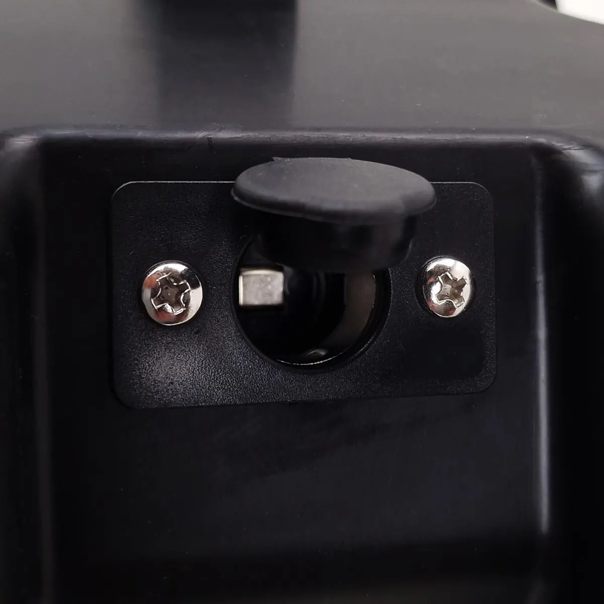 Batteribox Smart-Power 35x19x22cm 35kg - Utombordares batterier och batteriboxar - 6438168099897 - 3