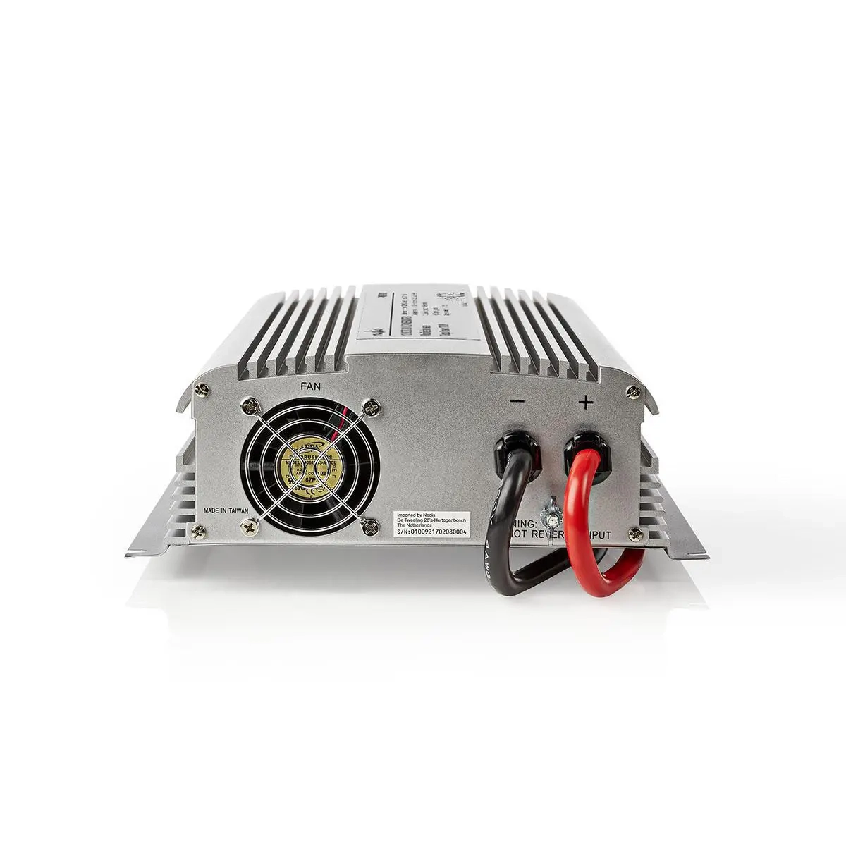 Inverter 1700W 12V -> 230V - Auto-Wechselrichter - 5412810300402 - 2