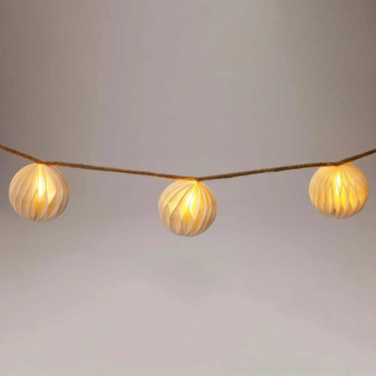 LED-Lichtkugeln 8-teilige LED-Serie - Batteriebetriebene Lichterketten - 8721037623070 - 1