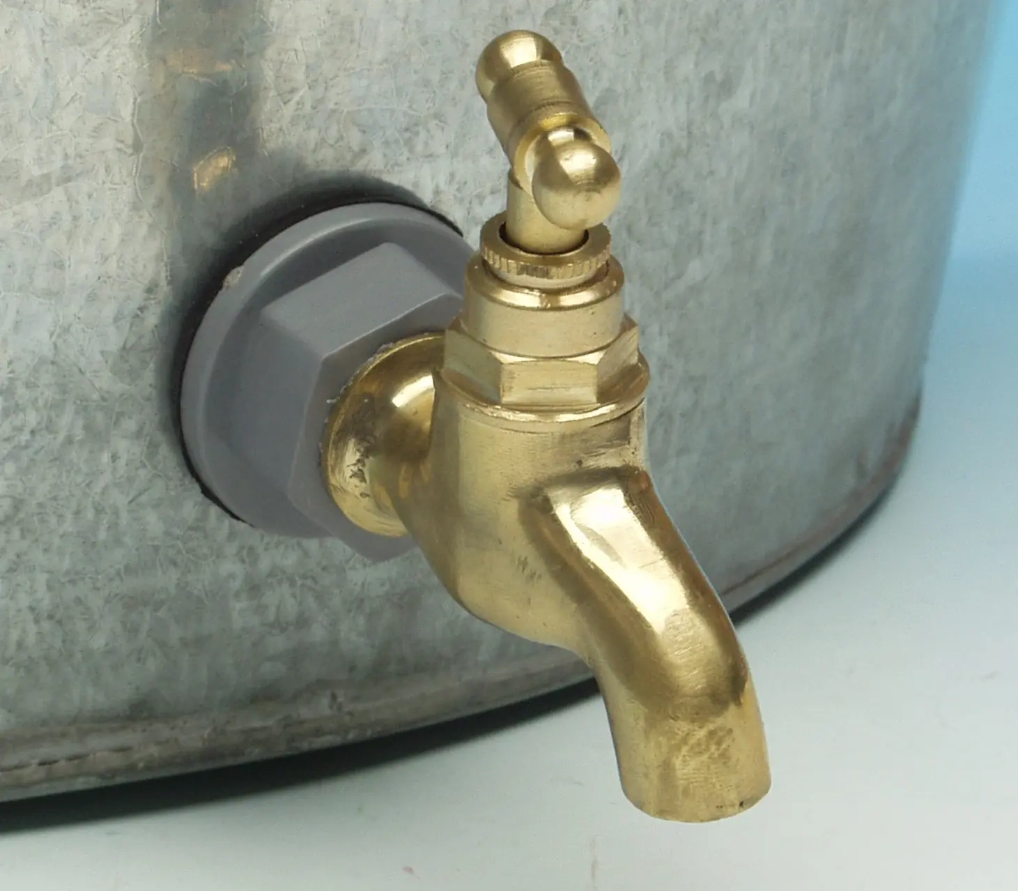 Hahn für Wassertank 3/4